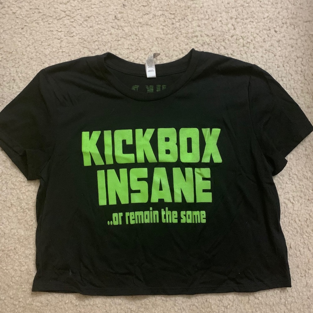 *EXCLUSIVE* ILKB Cropped Tee. Size Small